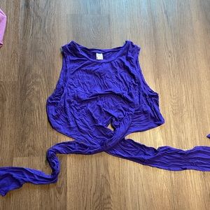 Blue cropped toe tank top